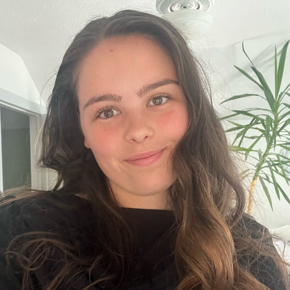 Meet your Posher, Kimberly